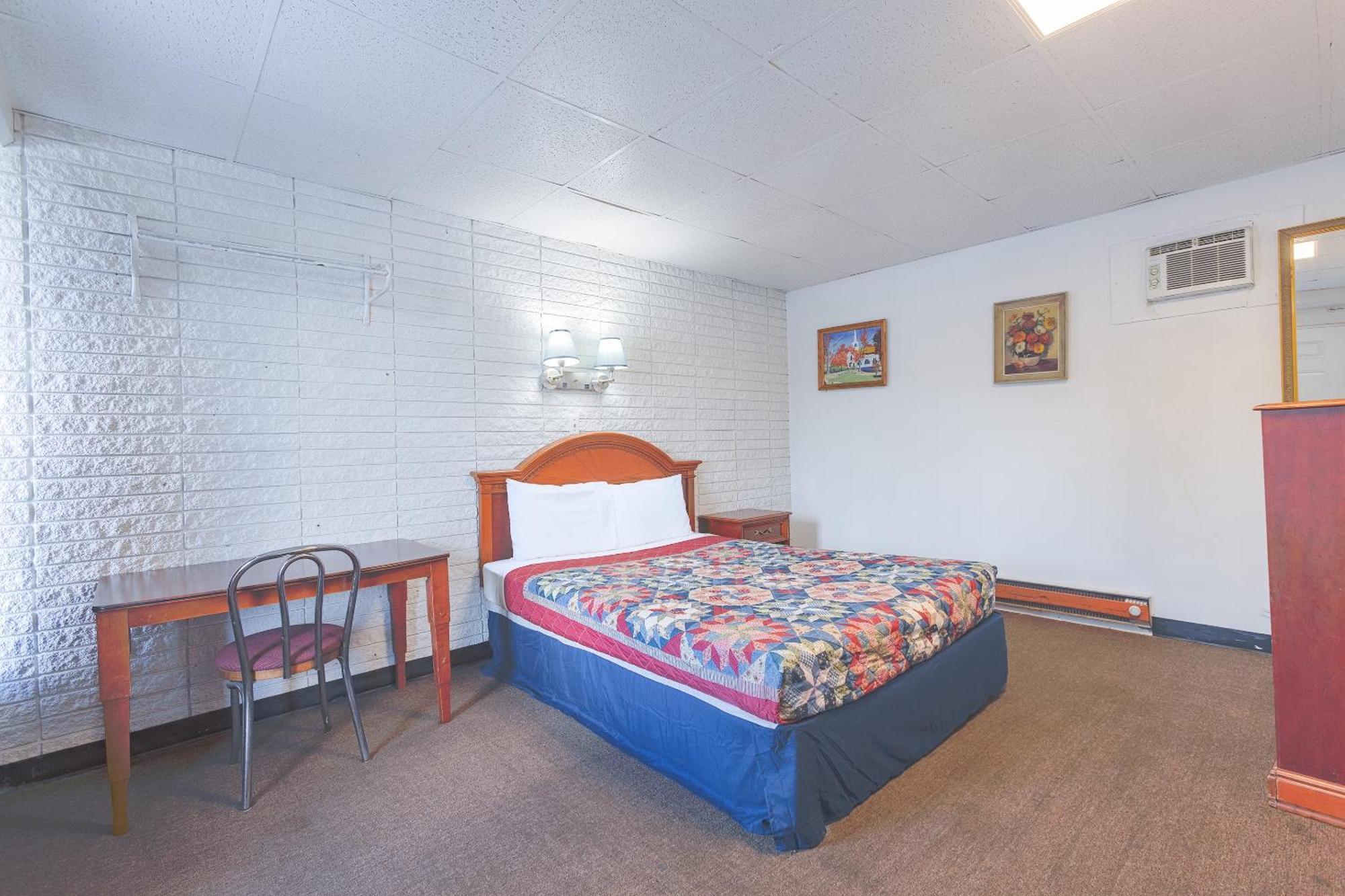 Sonrise Inn Lincoln Hwy By Oyo Breezewood Eksteriør billede