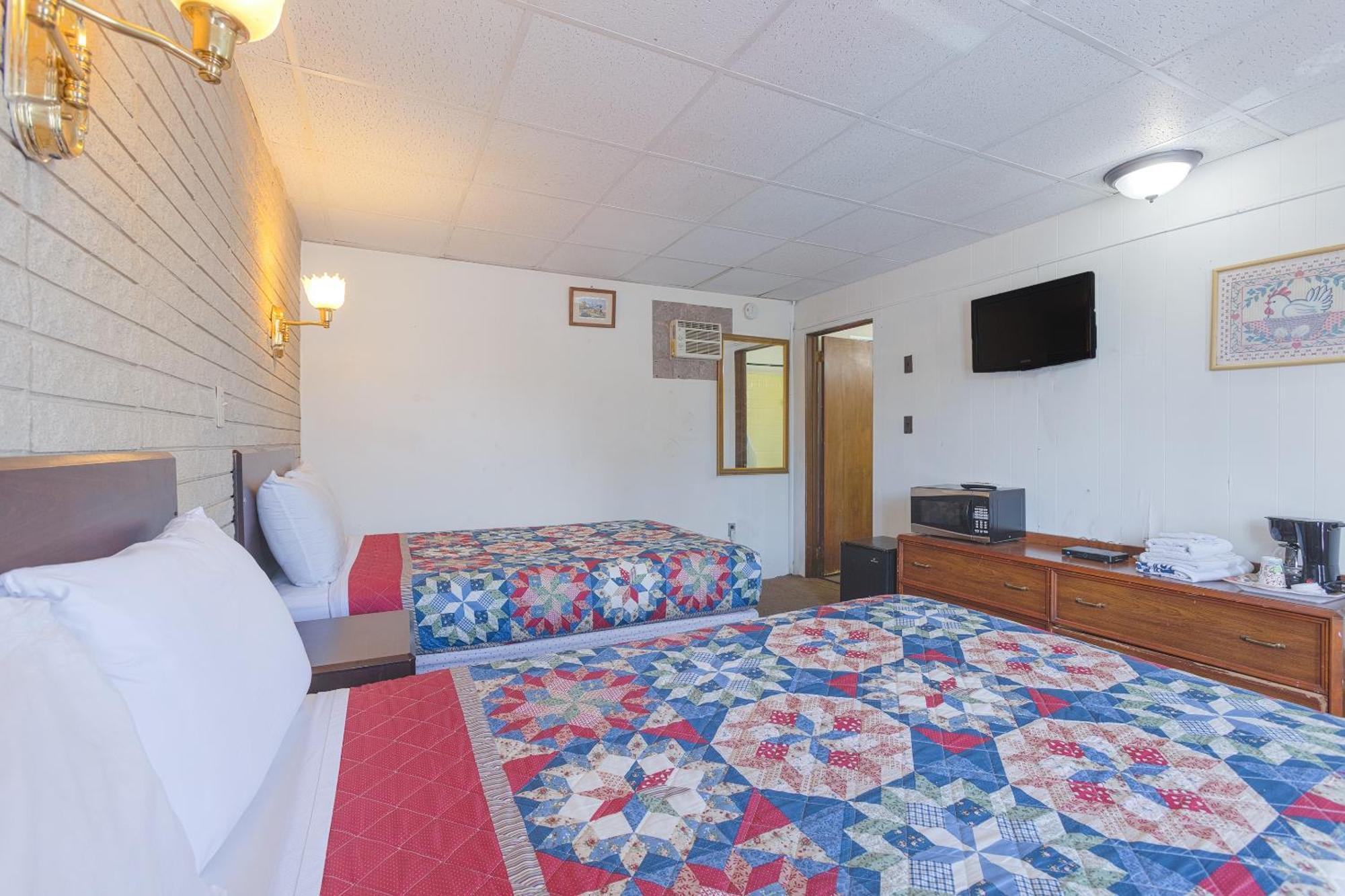 Sonrise Inn Lincoln Hwy By Oyo Breezewood Eksteriør billede