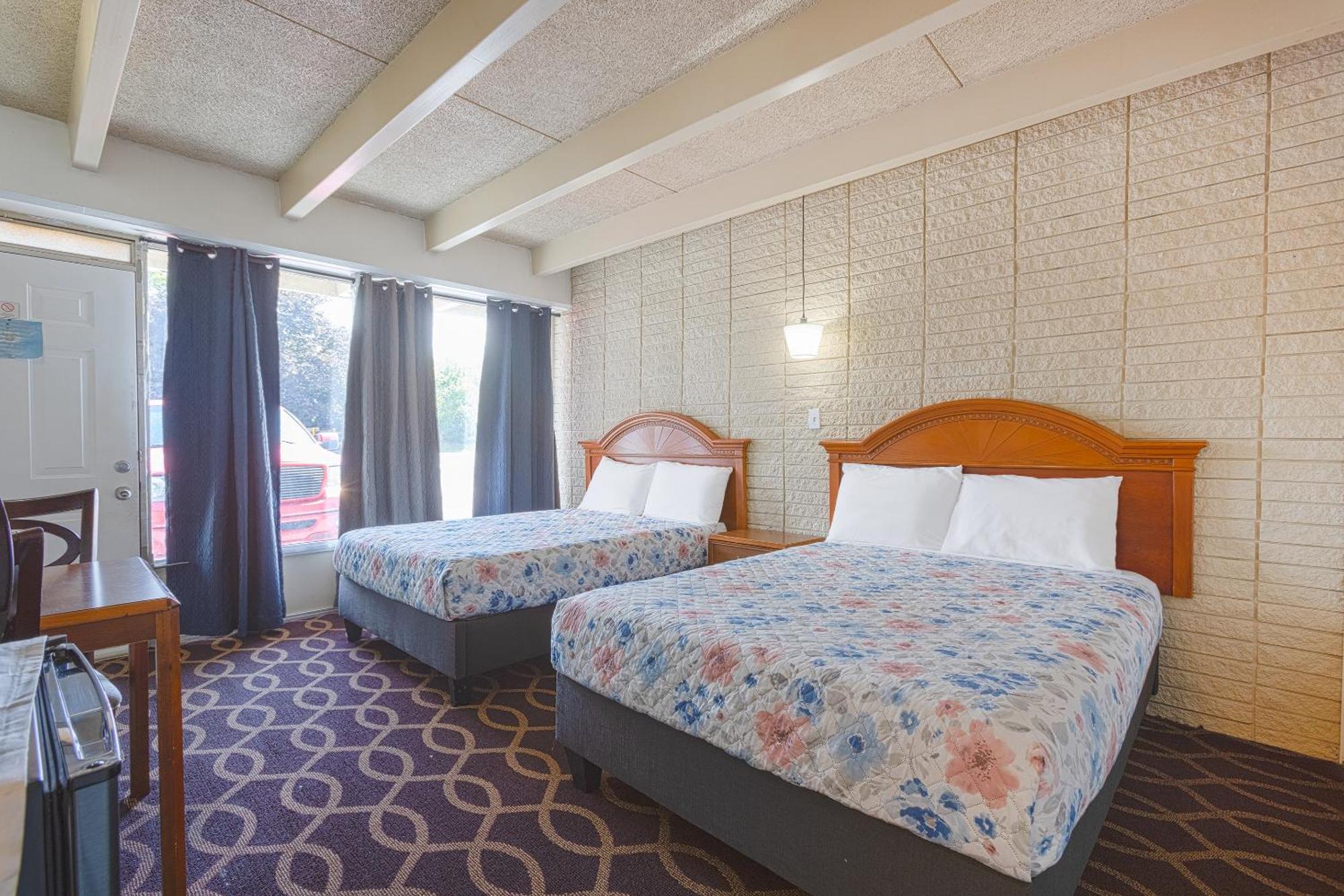 Sonrise Inn Lincoln Hwy By Oyo Breezewood Eksteriør billede